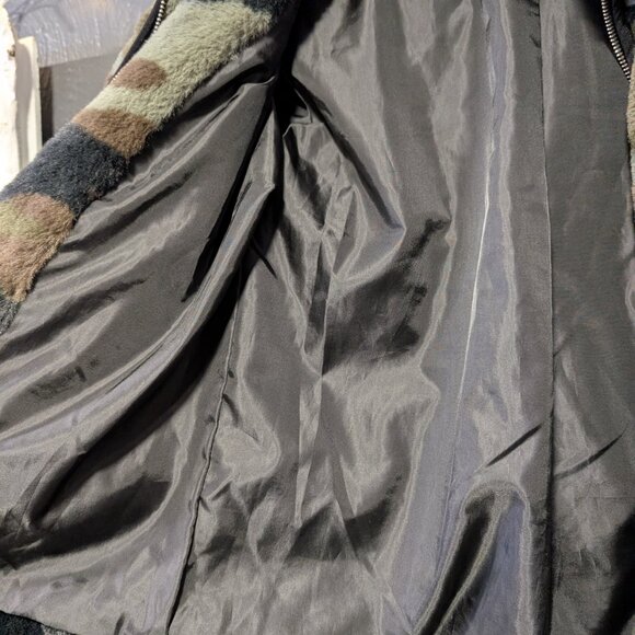 Size XS. Tribal Jeans Camo Jacket - Picture 4 of 5